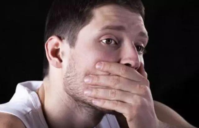 起床后口干,口苦,异味,可能是三个地方"着火"了,切莫忽视!