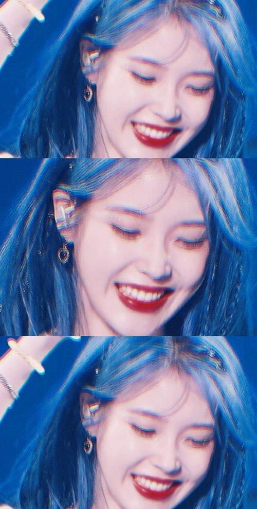 折耳8月23日 神仙iu 李知恩 三屏壁纸分享