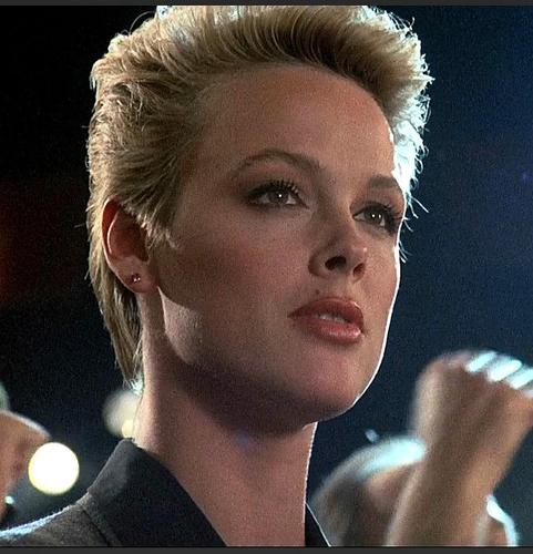 布里吉特·尼尔森 brigitte nielsen的图片