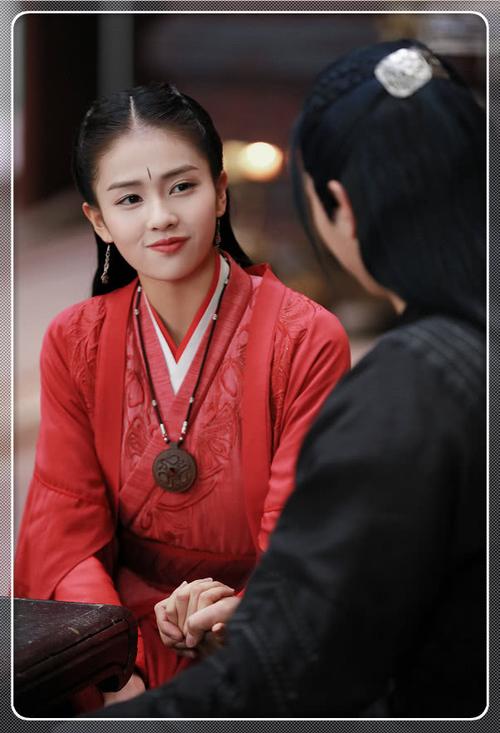 当红女星的"泫雅妆",白鹿祝绪丹都不算最美,只有她令人惊艳!