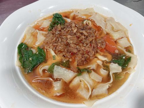 早餐:农家臊子面