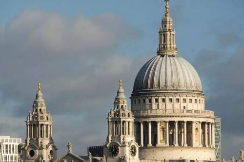 圣保罗大教堂,金碧辉煌,气势宏伟