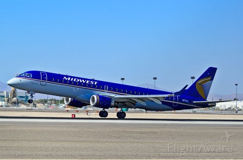 mep embraer erj-190 (n171hq) 照片