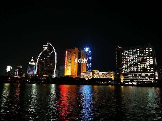 湖_夜游_夜景_白鹭洲公园_大海_旅行_建筑_厦门旅行_出行_出行攻略