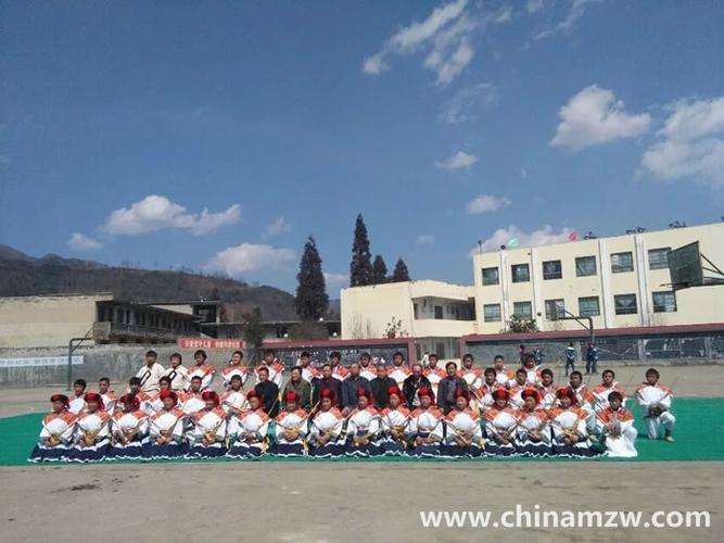 赫章县民宗局,赫章县兴发苗族彝族回族人民政府,兴发初级中学协办