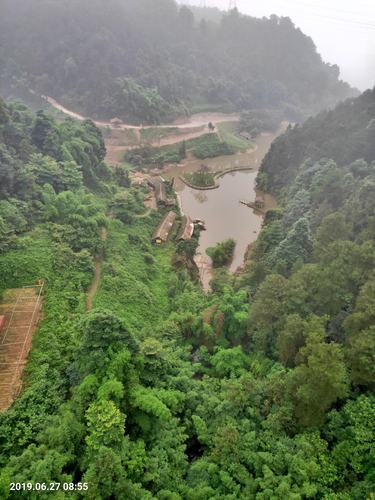 重庆巴南区樵坪山迎龙峡风景区《5d全景玻璃桥》一拍摄于2019年6月27