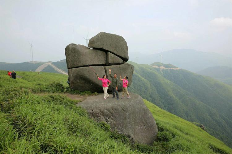 其它 露营宝盖山(爱好者群) 写美篇  宝盖山位于全州与灌阳两县的交界