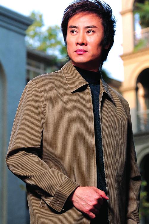 江涛(1967年10月26日——),中国流行男歌手,中国武警文工团独唱演员.