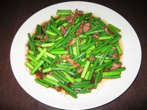 懒宇充数--蒜苔炒肉