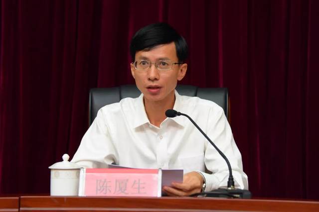 武平:县委书记为新任村(居)主干上好"第一课"!