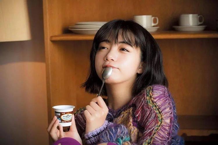 19岁的池田依来沙真是好看啊