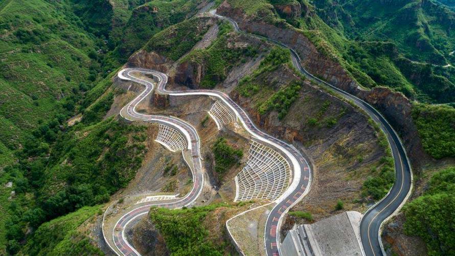 北京最美盘山路～～红井路