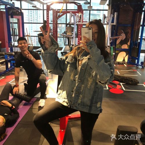 肌肉兄弟身体管理健身工作室