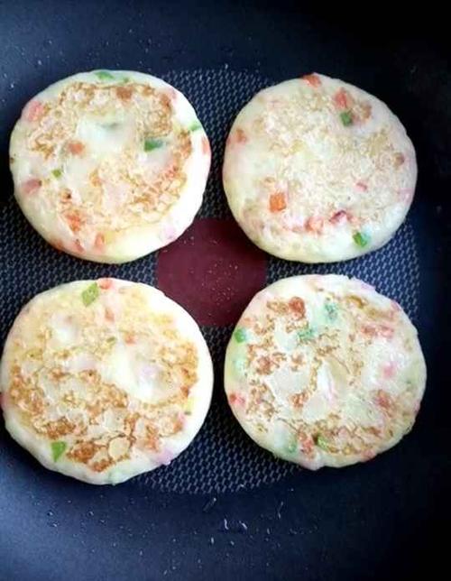 土豆泥饼的做法步骤4