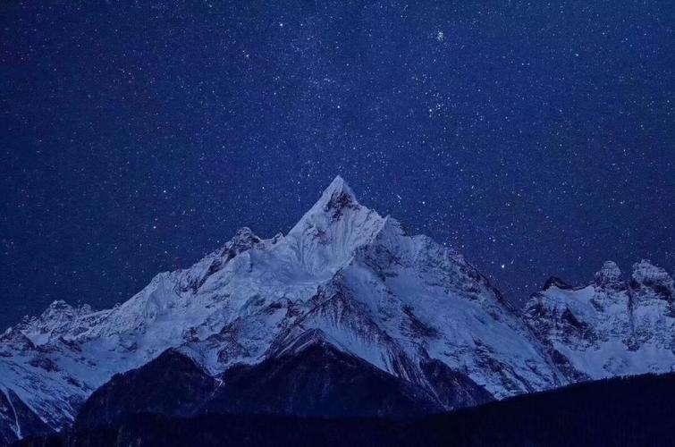 梅里雪山 | 星空_梅里雪山_星空_景点_梅里雪山_旅行