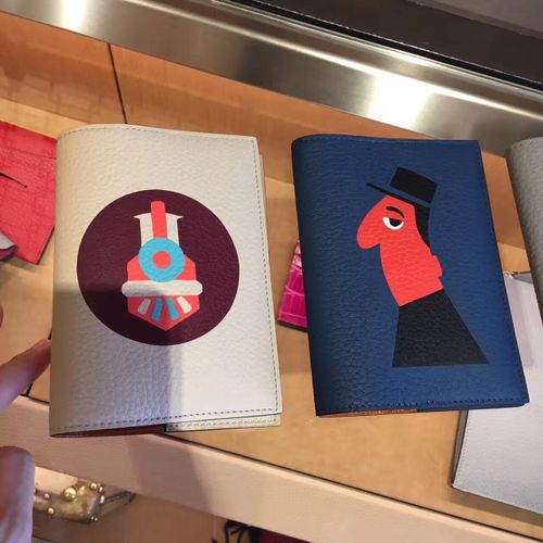 moynat 小火车护照夹