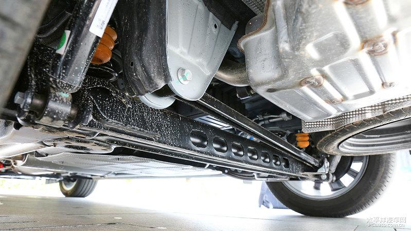 惊喜远大于不足 吉利mpv嘉际实拍解析