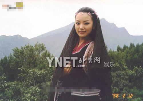 在演了《康熙微服私访》《新一剪梅》《人间四月天》后,杨东与苏有朋