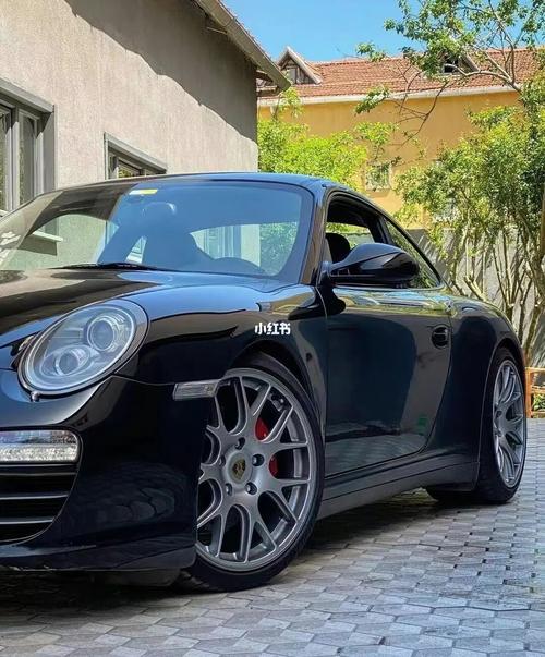 保时捷911 carrera