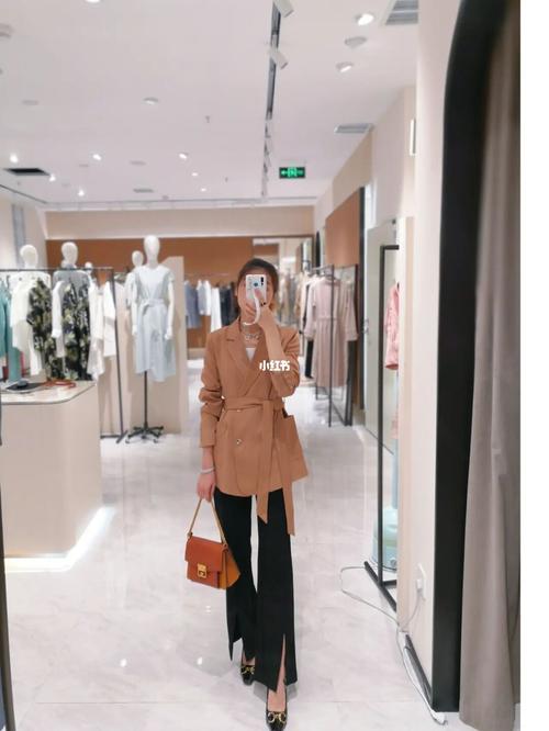 nini icon_知性_时尚_时尚其他