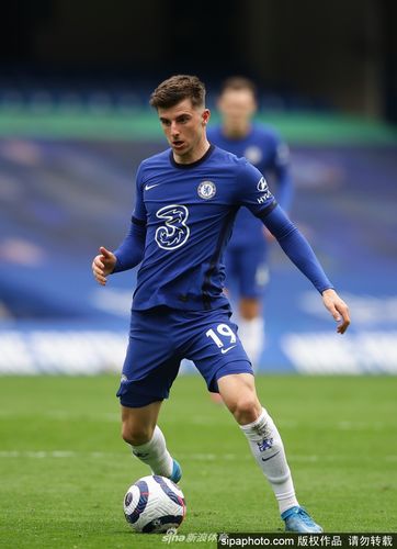 芒特成为切尔西欧冠淘汰赛阶段进球的最年轻球员