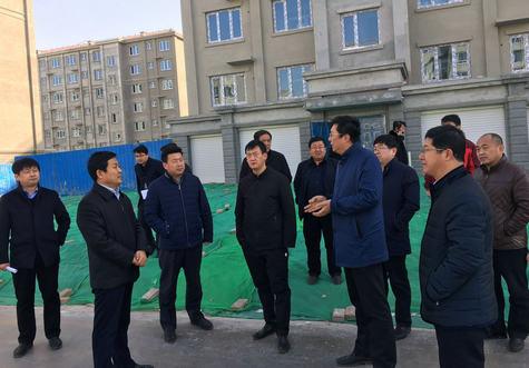 才玉璞,高善玉到部分重点城建项目建设现场办公