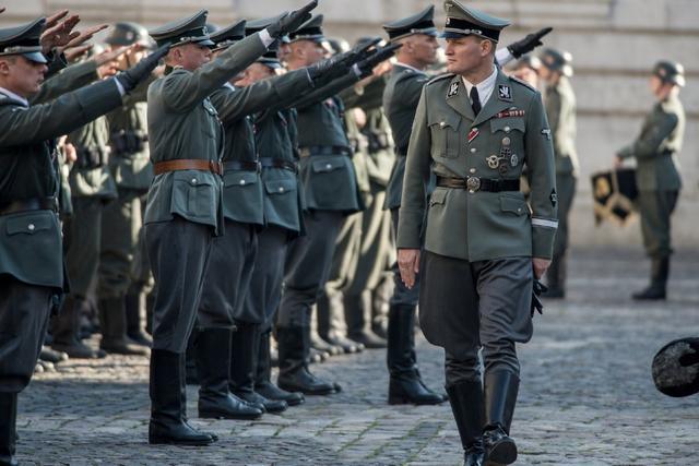 二战后,德国国防军有好的下场,为什么德国党卫军却不得善终