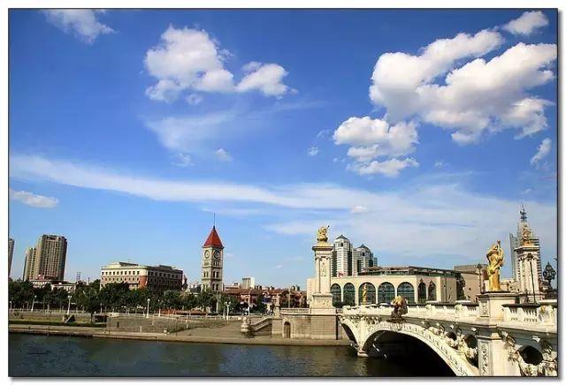 旅游 正文  天津市紫云水岸风景区, 位于翠屏湖的北岸.