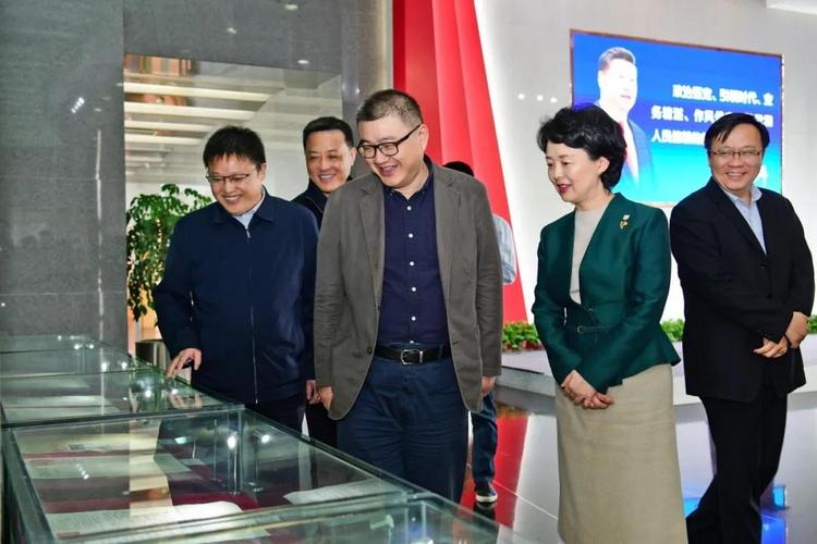 江苏省委宣传部副部长杨力群在盐城调研