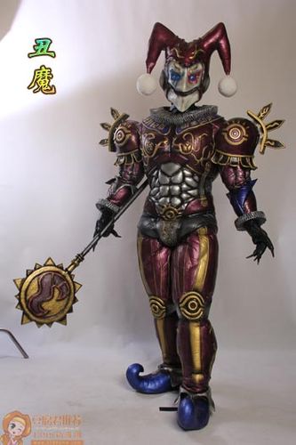 丑魔比克是铠甲勇士系列第三部《铠甲勇士拿瓦》里出场的比克生化人.