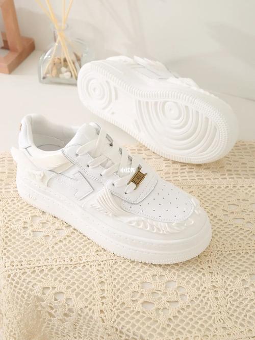 这是一双带翅膀的鞋6015_百搭_小白鞋_百搭小白鞋