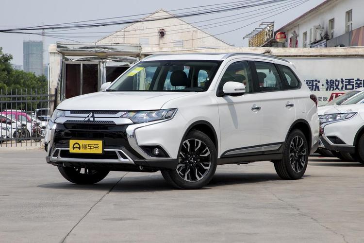 三菱欧蓝德汽车保养一次多少钱吗欧蓝德汽油滤芯多少钱