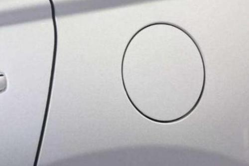 汽车油箱盖还有这些"隐藏功能"?老司机竟不知道,新手