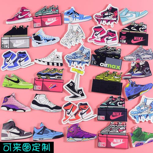 9元包邮 原宿风贴片 卡通亚克力潮鞋子胸针 时尚潮牌胸牌徽章