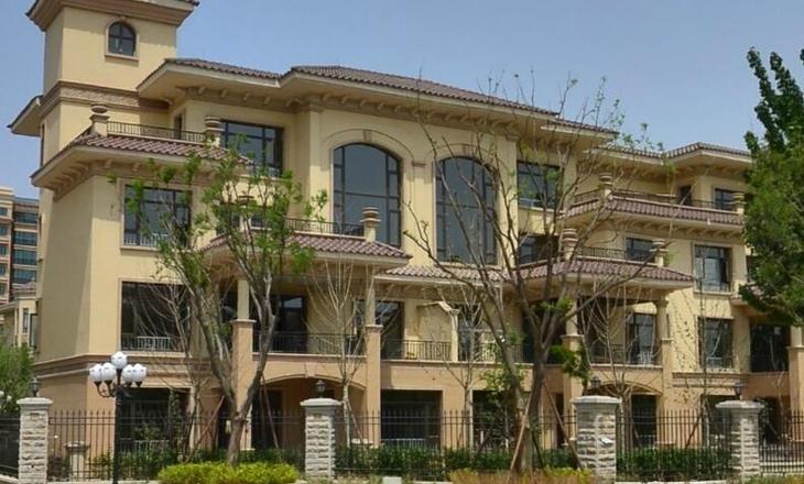 东丽区华明镇 恒大名都 叠拼别墅 赠3个露台链接观景房 临湖