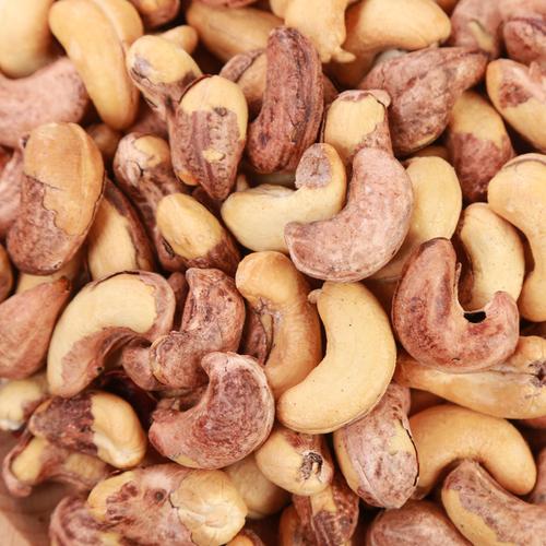 新货越南带皮大腰果孕妇炭烧碳烤腰果仁400g包邮办公室零食坚果