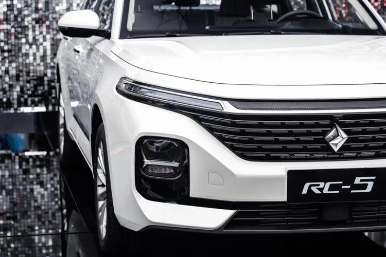 从新宝骏rc-5/rc-5w品一品,中国设计要起了吗?