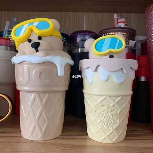 星巴克潜水小熊杯线上线下版对比_星巴克怎么样_杯子