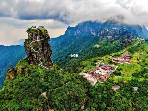 贵州旅游景点推荐_旅游_景点_古镇_草原_风景_贵州旅游_出行_出行攻略