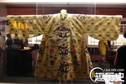 明朝服饰明朝皇帝衮服简介
