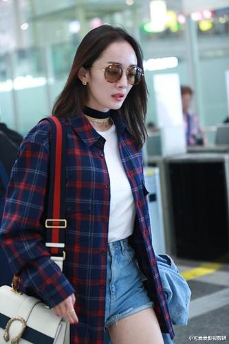 学学杨幂穿衣打扮,那就一个字"美