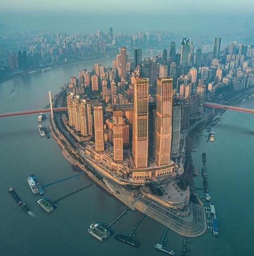 分析重庆市来福士购物中心的影响:朝天门的交通压力可能空前巨大