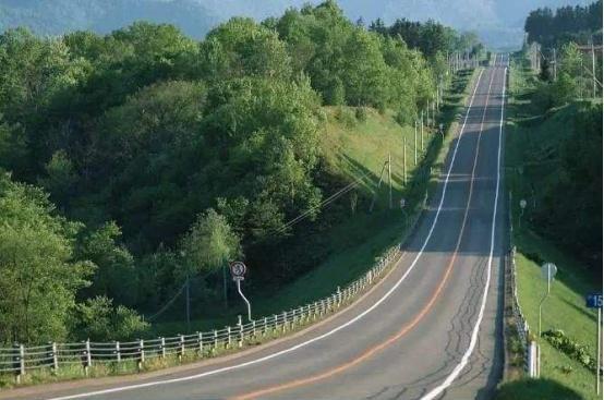 自动档下长坡时挂哪个档内行人给出答案搞错了不仅毁车还危险