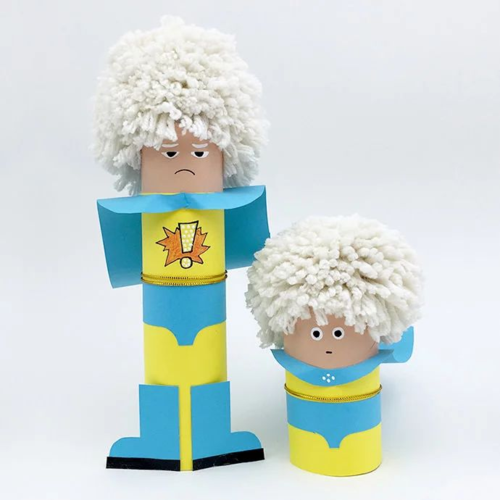 各种手工材料来制作他们 今天,给大家用卫生纸筒来做各种戏剧人物的教