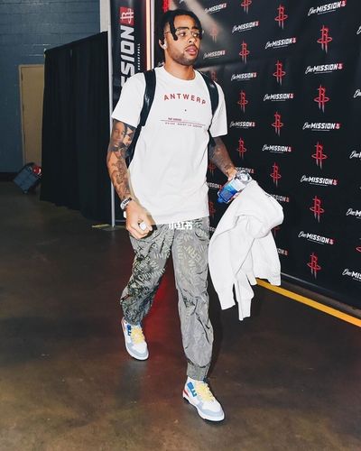 dlo拉塞尔日常穿搭分享_日常穿搭_nba怎么样_潮流_衣架_nba_时尚_穿搭