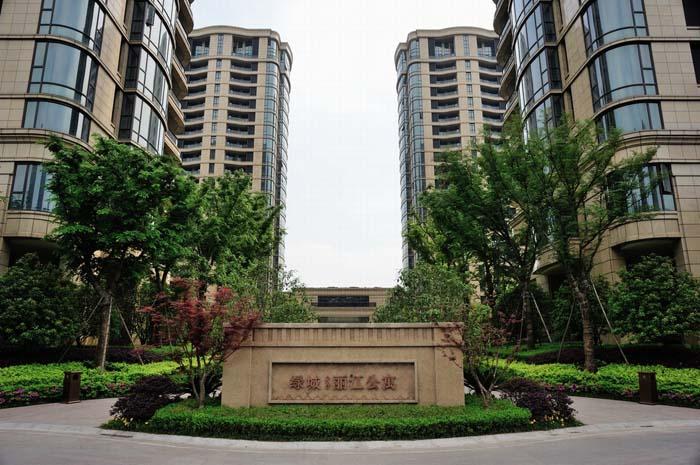 工程名称: 张家港-皇家首座 施工单位:深圳城绿园.