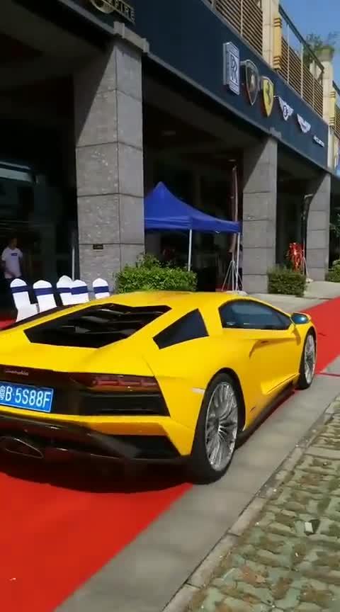 兰博基尼埃文塔多s