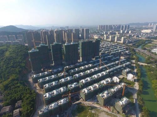 置信原墅建成后2020.6.2809湖畔壹号建设中2017.4.