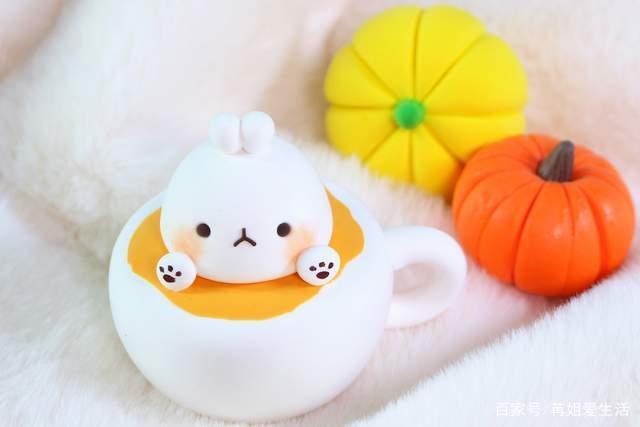 有创意的小兔子粘土手工!也太可爱了吧