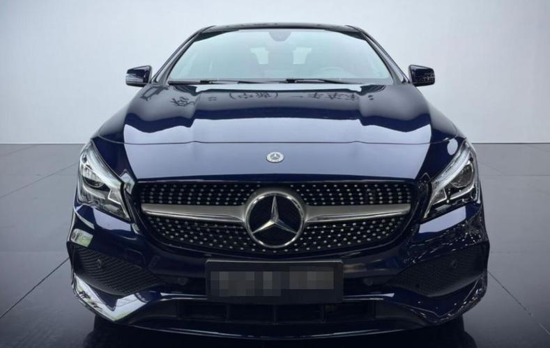 为什么越便宜的奔驰车,车标尺寸越大?